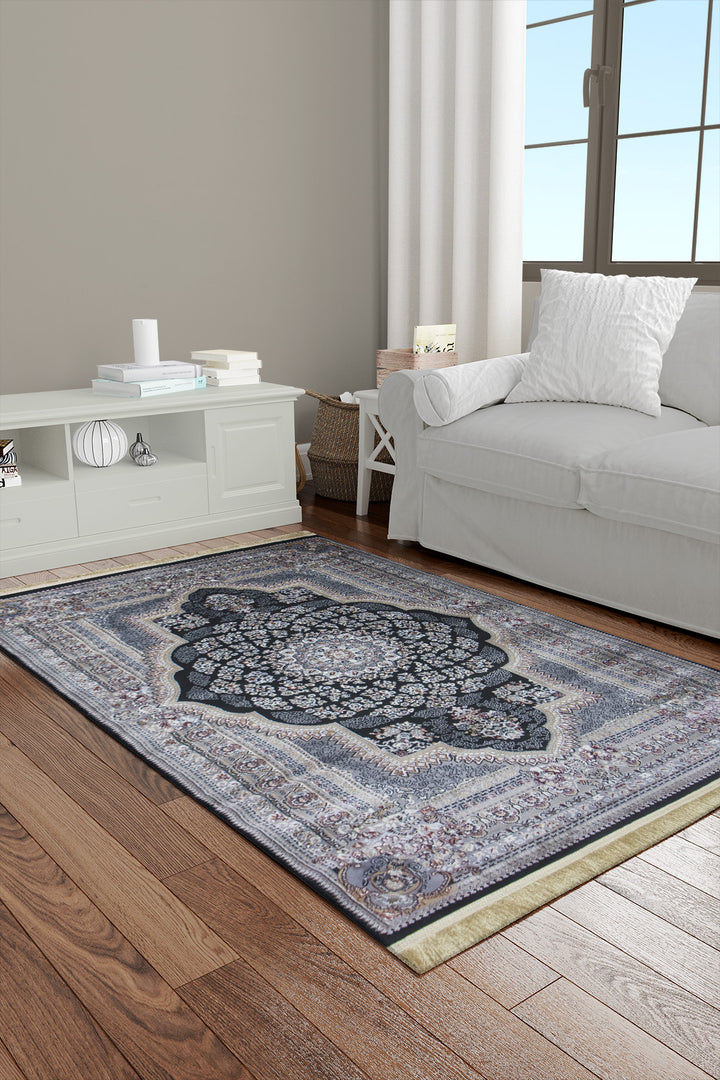 Classical Turkish Topaz Rug - 3.9 x 5.5 FT - Resilient Construction for Long-Lasting Use