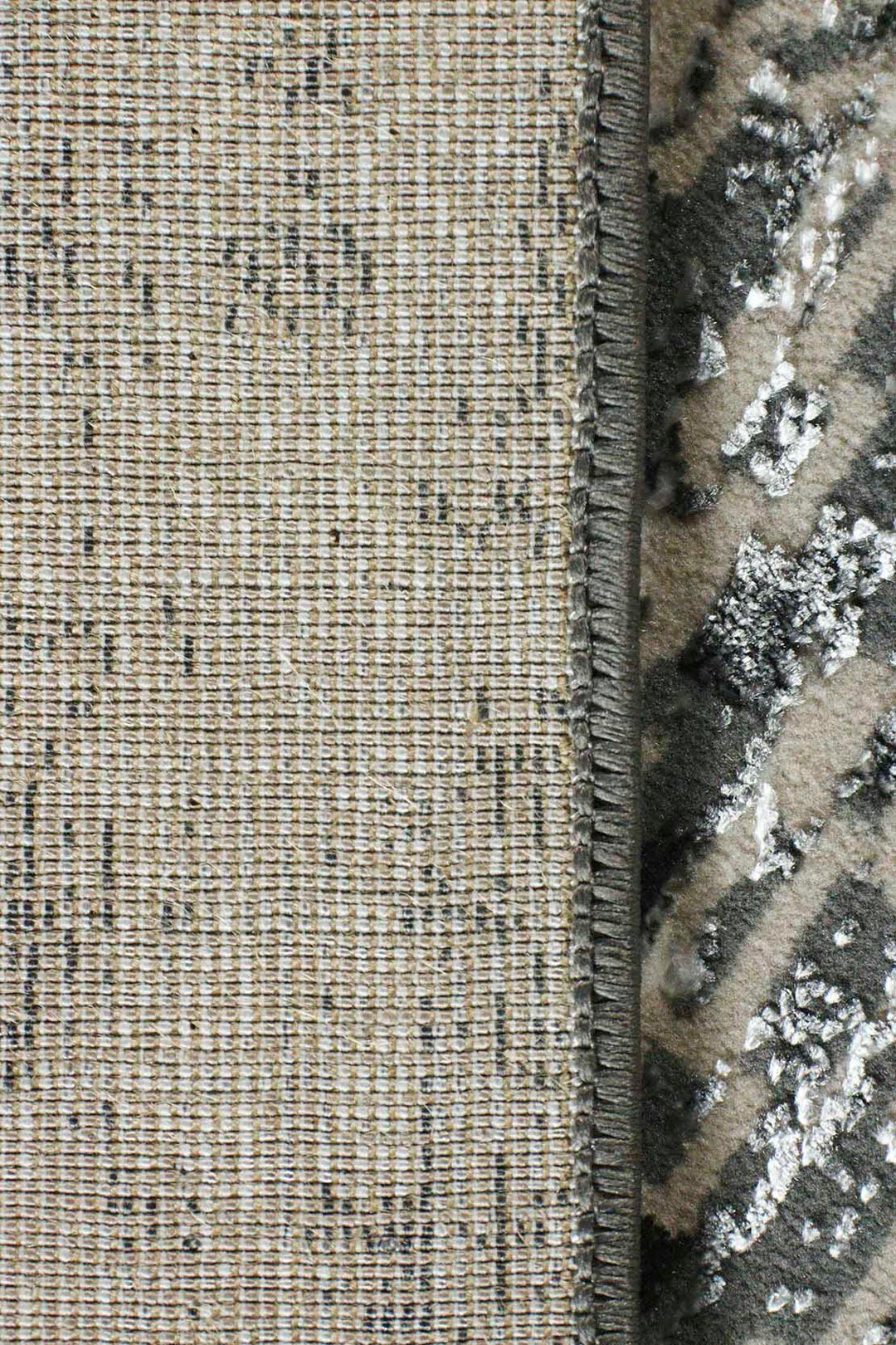 Turkish Matrix Rug - 3.9 x 5.5 FT - Gray - Contemporary Abstract Elegance with Premium Quality