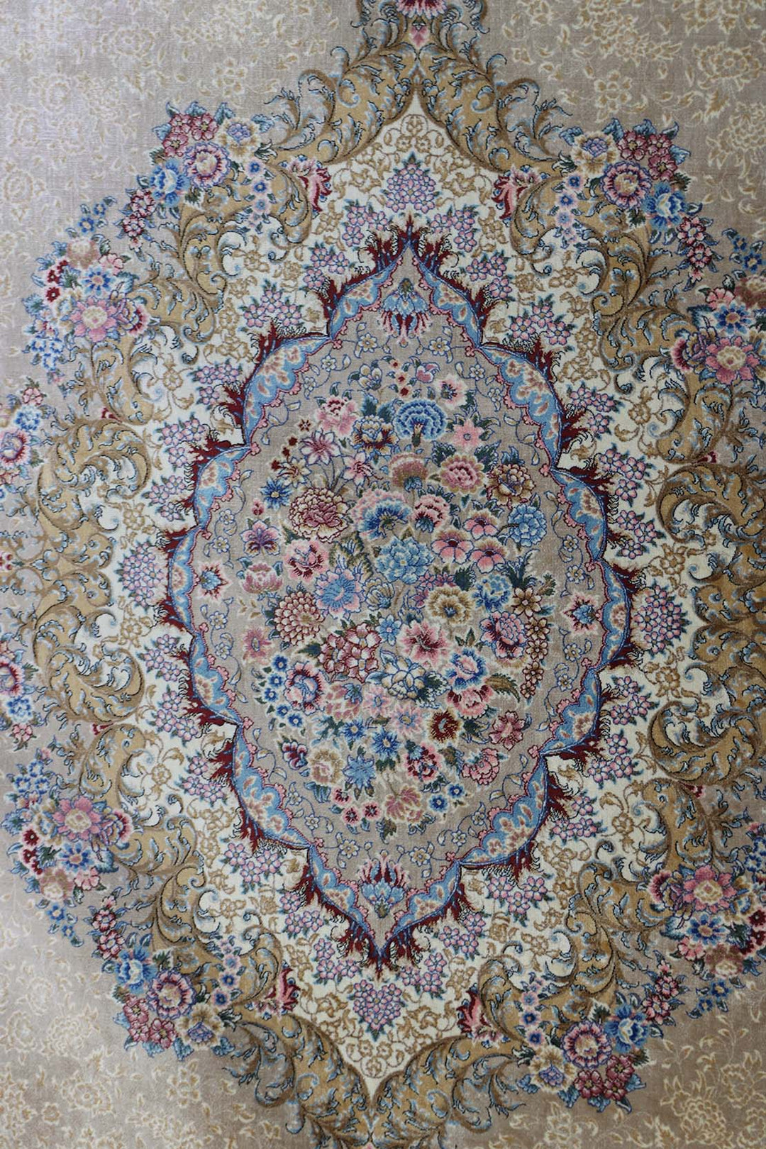 Turkish Premium Slik 1500  Rug - 6.5 x 9.8 FT - Beige - Resilient Construction for Long-Lasting Use