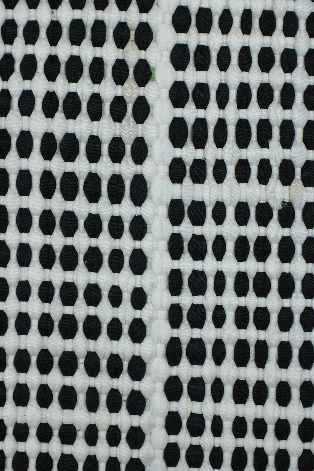 Hand Woven Modern Khaddi Rug - 3.9 x 5.9 FT - White and Black