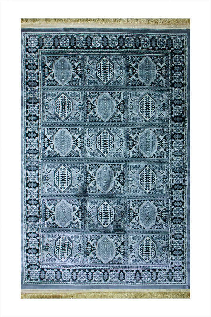 Classical Turkish Topaz Rug - 3.9 x 5.5 FT - Resilient Construction for Long-Lasting Use