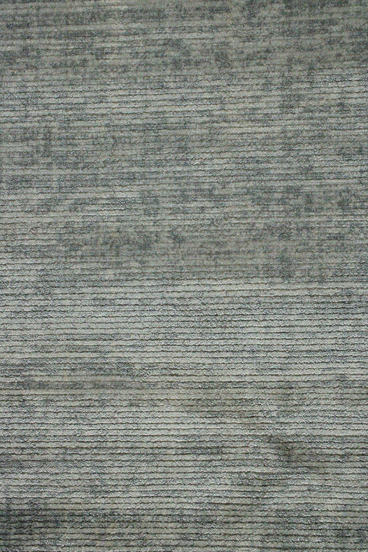 Turkish Modern Festival Viscos Rug - 2.6 x 3.9 FT - Gray - Sleek and Minimalist for Chic Interiors - V Surfaces